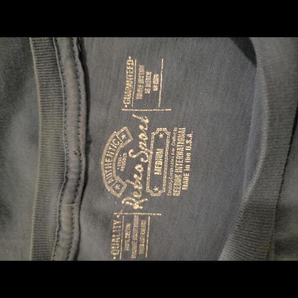 Retro Sport Detroit Pistons medium blue tee shirt - Picture 3 of 4